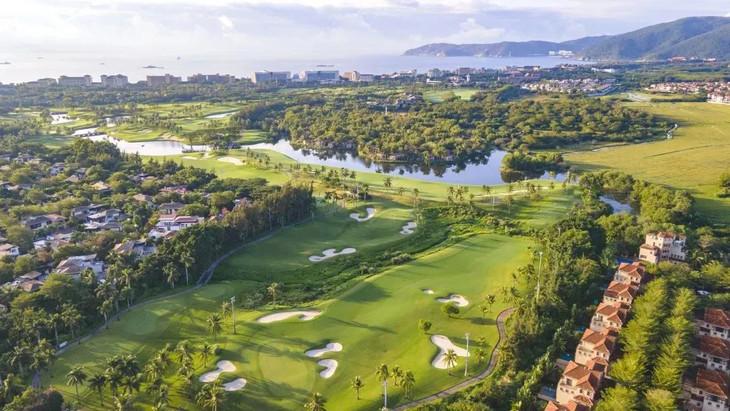 三亚亚龙湾·1球1晚 - 高尔夫1球1晚特惠套票-星际高球联盟精选旅游套餐