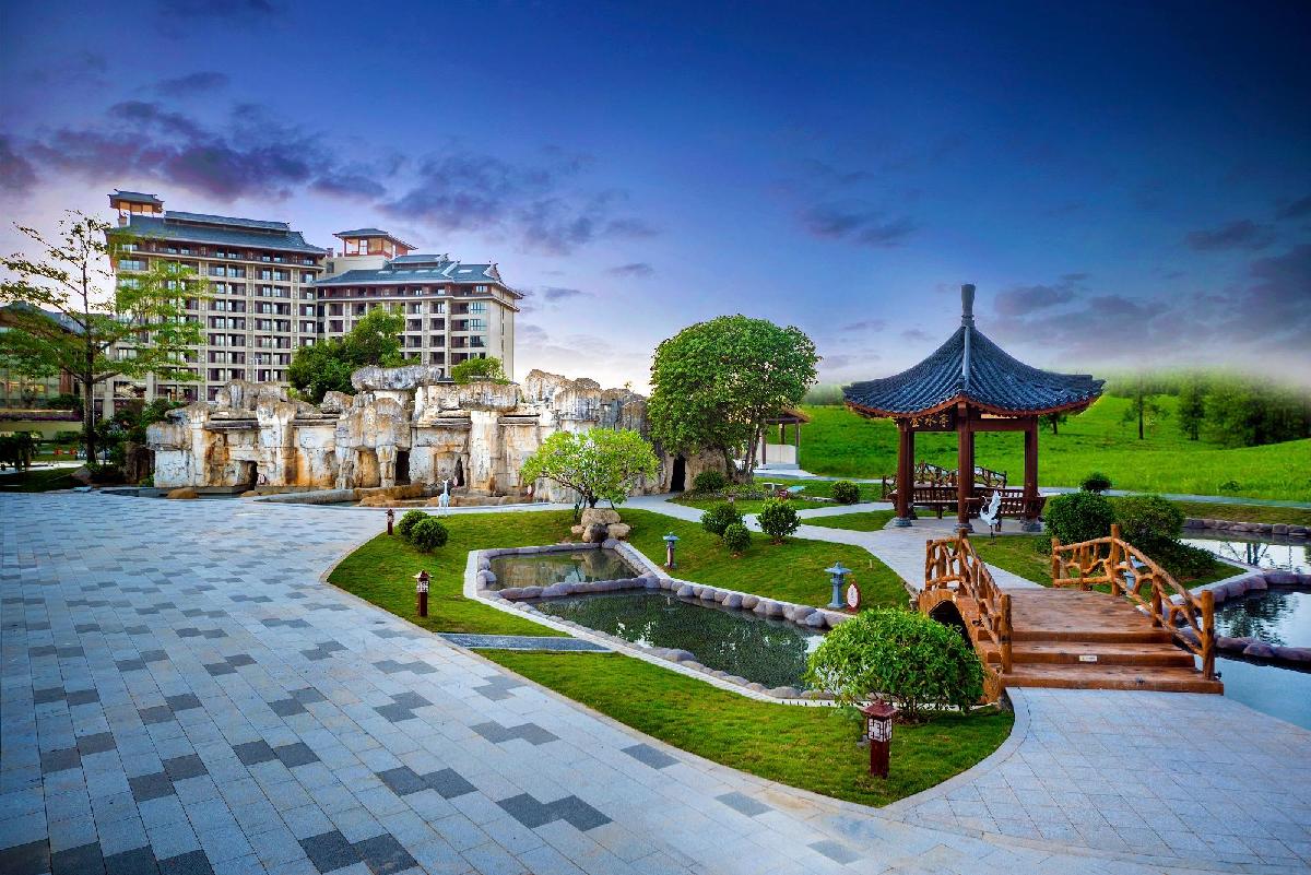 翔顺金水台温泉 - 高尔夫1球1晚特惠套票-星际高球联盟精选旅游套餐