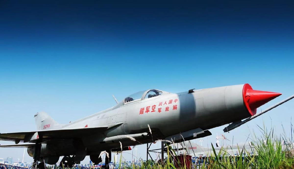 湛江军事文化博览园 - 星际高球联盟-中国精英人士高尔夫旅游度假实景