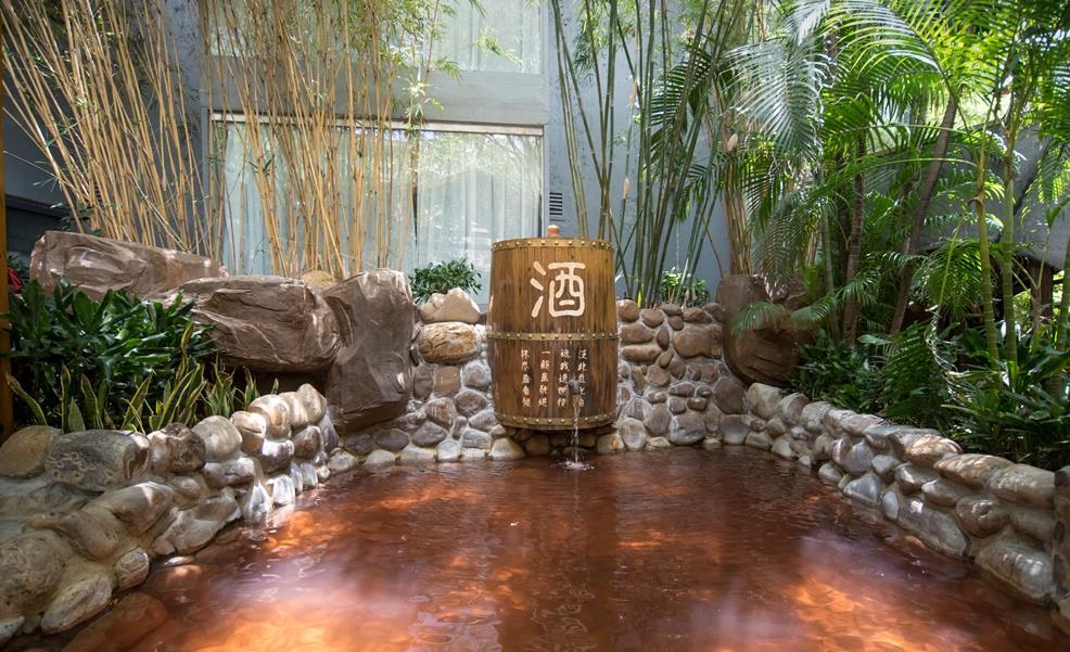 中山泉眼温泉 - 高尔夫1球1晚特惠套票-星际高球联盟精选旅游套餐