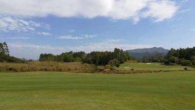 昆明滇池/阳光·2球1晚 - 全国335座高尔夫球场实时预订-高球爱好者一站式订场平台