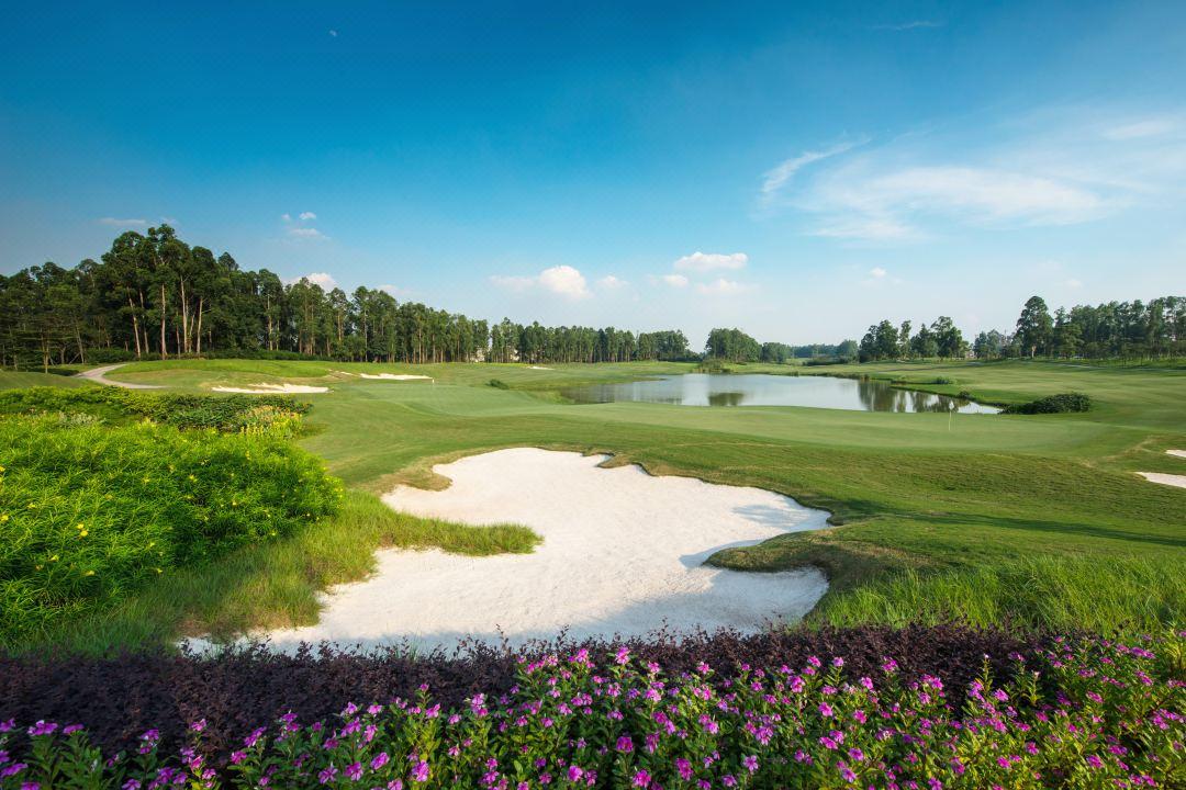 广州风神/九龙湖·2球1晚 - 高尔夫1球1晚特惠套票-星际高球联盟精选旅游套餐