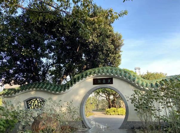 流花湖公园 - 全国335座高尔夫球场实时预订-高球爱好者一站式订场平台
