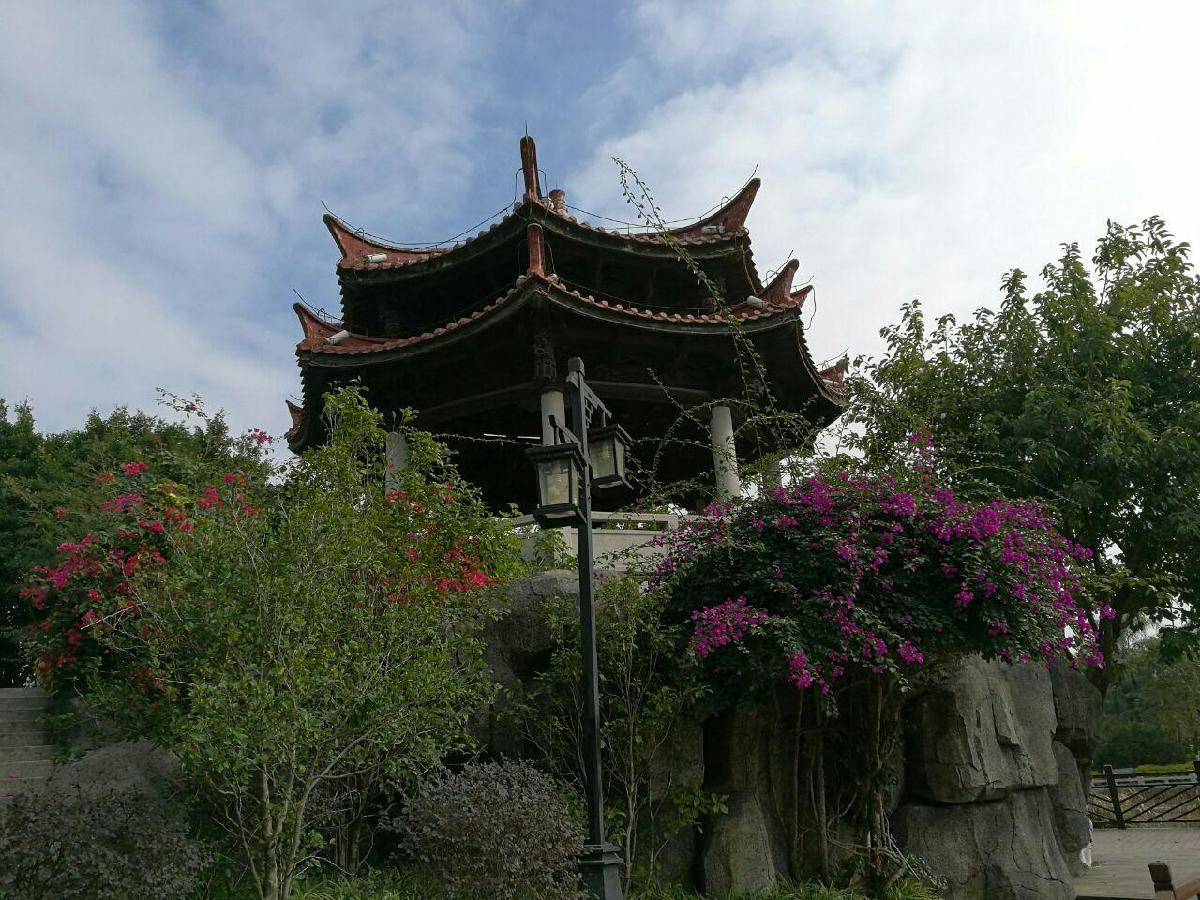东湖公园 - 海口观澜湖高尔夫球场预订-海南高尔夫旅游攻略推荐