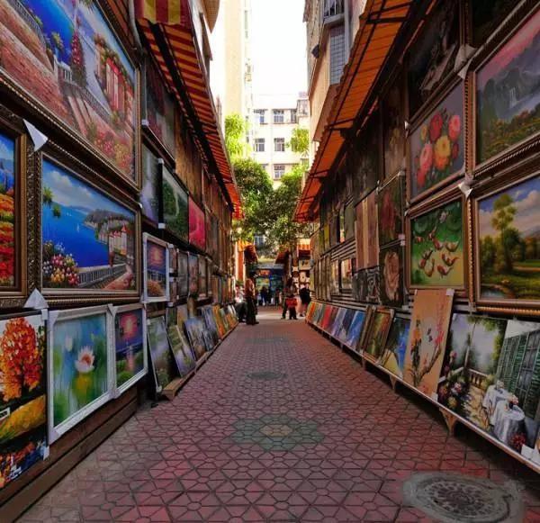 大芬油画村 - 全国335座高尔夫球场实时预订-高球爱好者一站式订场平台