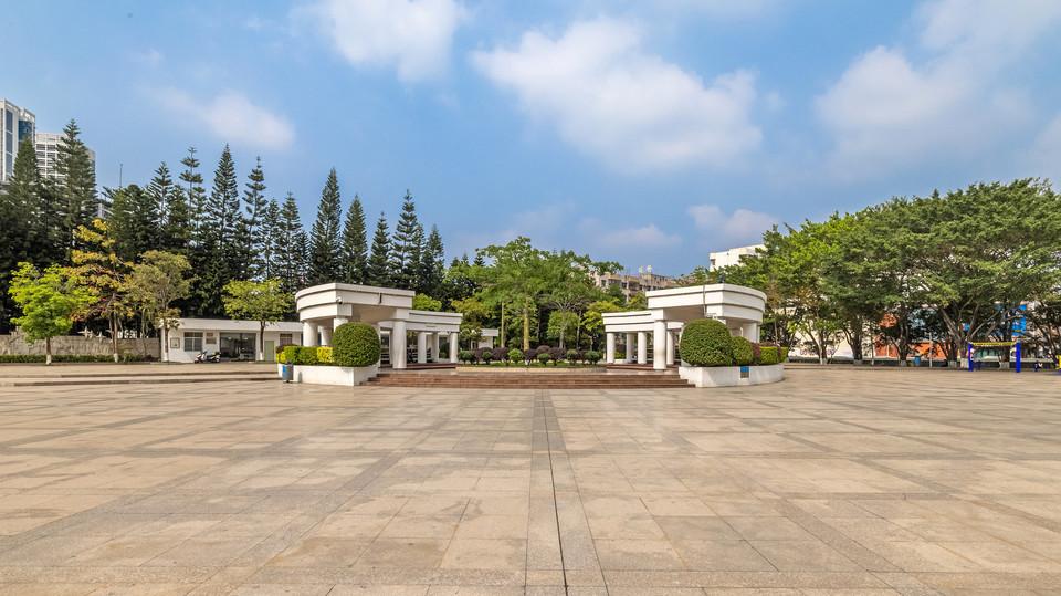 深圳沙井公园 - 全国335座高尔夫球场实时预订-高球爱好者一站式订场平台