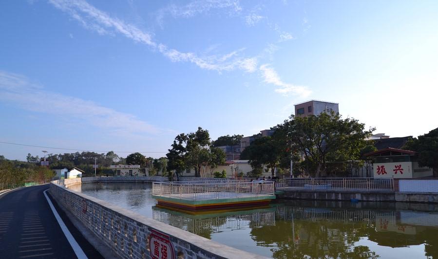 牛角坝新农村景点 - 高尔夫1球1晚特惠套票-星际高球联盟精选旅游套餐