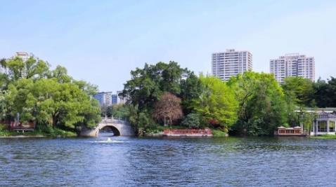 荔湾湖公园 - 高尔夫1球1晚特惠套票-星际高球联盟精选旅游套餐
