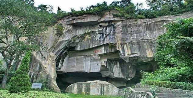 西樵山国家地质公园 - 高尔夫1球1晚特惠套票-星际高球联盟精选旅游套餐