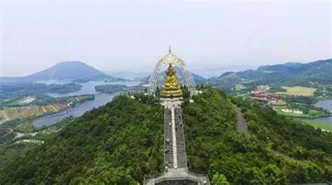大华兴寺 - 海口观澜湖高尔夫球场预订-海南高尔夫旅游攻略推荐