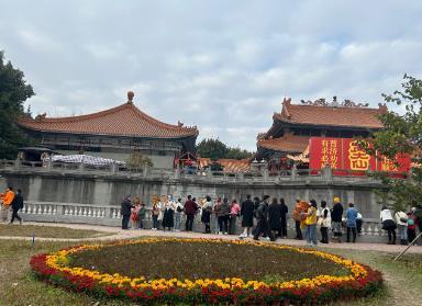 黄大仙祠 - 全国335座高尔夫球场实时预订-高球爱好者一站式订场平台