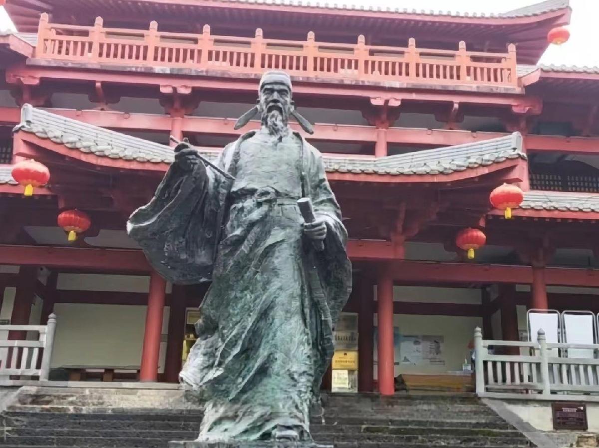 中国刘禹锡纪念馆 - 高尔夫1球1晚特惠套票-星际高球联盟精选旅游套餐