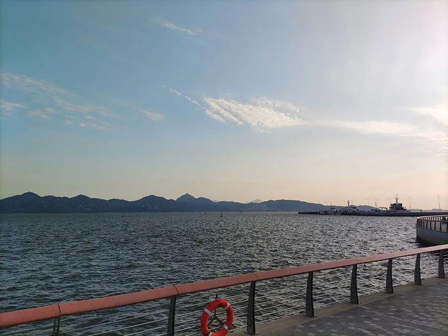 深圳湾公园 - 全国335座高尔夫球场实时预订-高球爱好者一站式订场平台