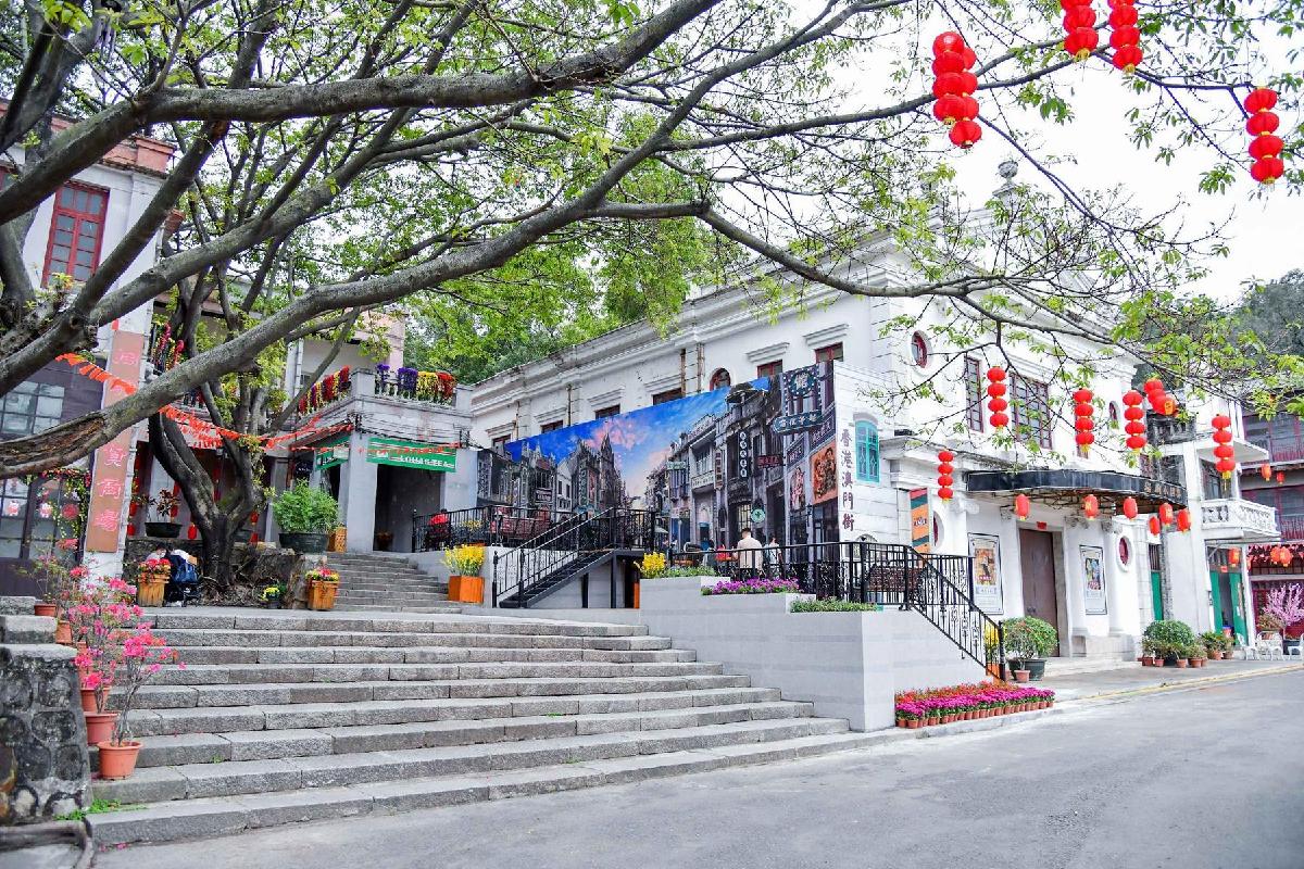 中央广播电视总台南海影视城 - 全国335座高尔夫球场实时预订-高球爱好者一站式订场平台