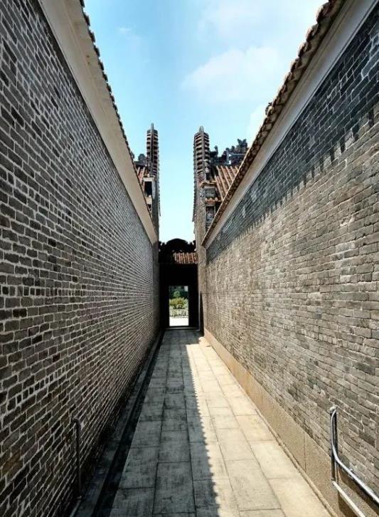 资政大夫寺 - 高尔夫1球1晚特惠套票-星际高球联盟精选旅游套餐