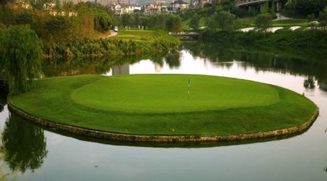 重庆保利·1球1晚 - 星际高球联盟-中国精英人士高尔夫旅游度假实景