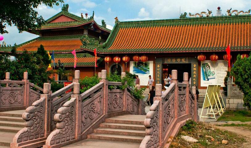 龙母庙 - 高尔夫1球1晚特惠套票-星际高球联盟精选旅游套餐