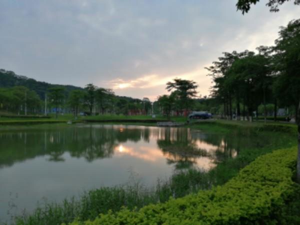 天湖森林公园 - 全国335座高尔夫球场实时预订-高球爱好者一站式订场平台