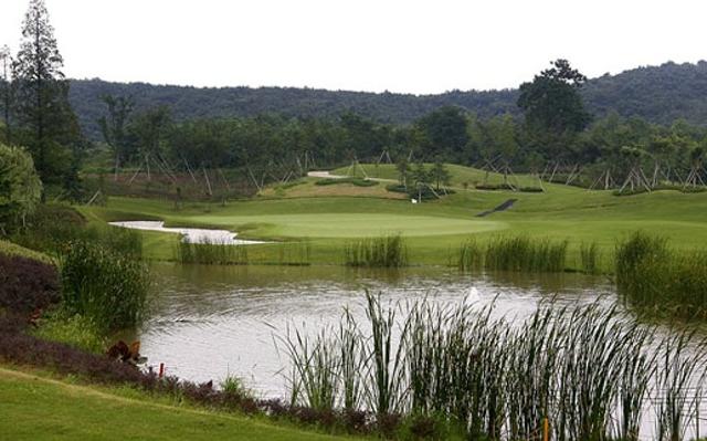 句容龙山湖/金沙湾·2球1晚 - 高尔夫1球1晚特惠套票-星际高球联盟精选旅游套餐