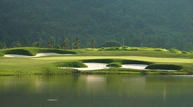 绍兴会稽山·1球1晚 - 全国335座高尔夫球场实时预订-高球爱好者一站式订场平台