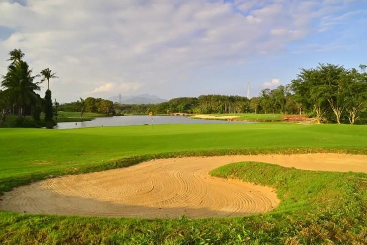 万宁兴隆橡树林/神州半岛·2球2晚 - 全国335座高尔夫球场实时预订-高球爱好者一站式订场平台