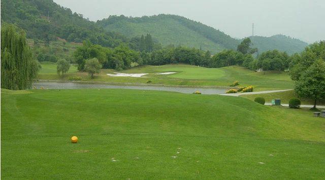 四川国际/成都保利/蓝光观岭·3球2晚 - undefined