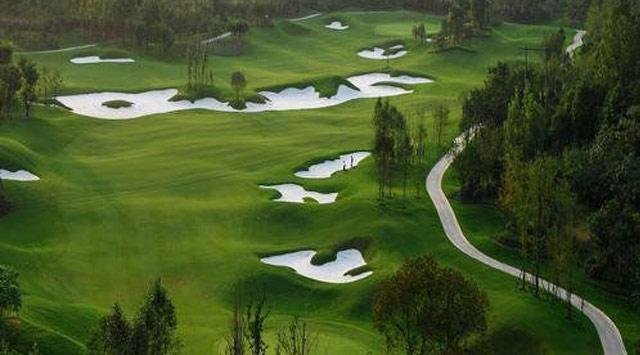 成都蓝光观岭·1球1晚 - 全国335座高尔夫球场实时预订-高球爱好者一站式订场平台