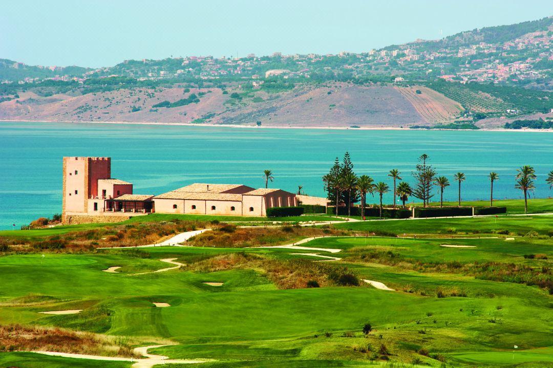 夏卡维尔杜拉·6球3晚 - 高尔夫1球1晚特惠套票-星际高球联盟精选旅游套餐