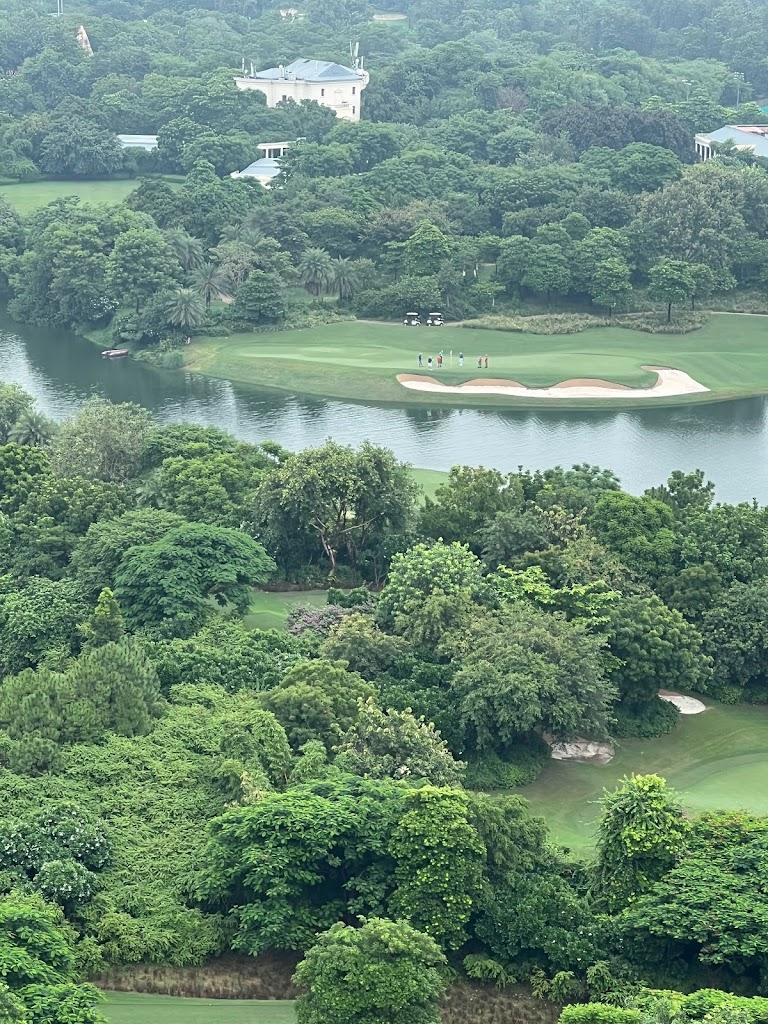 古尔冈DLF高尔夫球会 - undefined