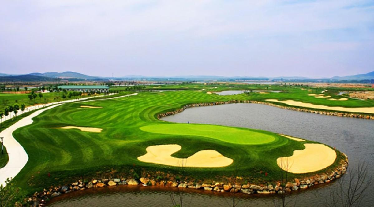 青岛天泰/岭海·2球1晚 - 全国335座高尔夫球场实时预订-高球爱好者一站式订场平台