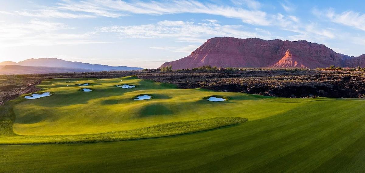 犹他州黑色沙漠·1球1晚 - undefined