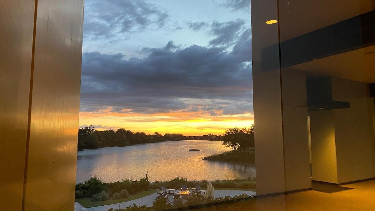 佛罗里达州溪歌·2球1晚 - undefined