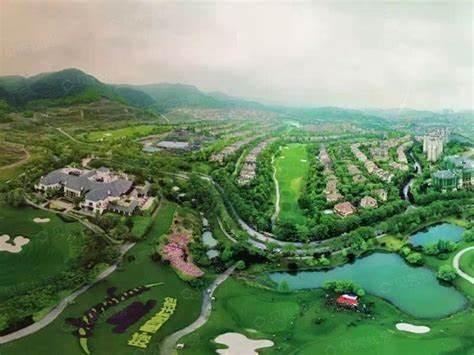 重庆保利/庆隆·2球1晚 - 海口观澜湖高尔夫球场预订-海南高尔夫旅游攻略推荐