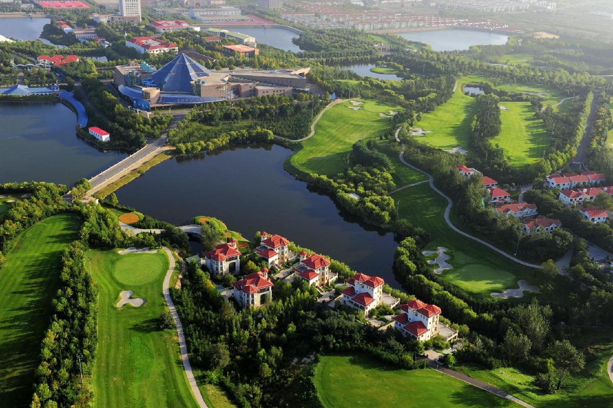 重庆上邦/庆隆·2球1晚 - 高尔夫1球1晚特惠套票-星际高球联盟精选旅游套餐