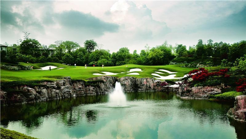 重庆保利/庆隆·2球1晚 - 高尔夫1球1晚特惠套票-星际高球联盟精选旅游套餐