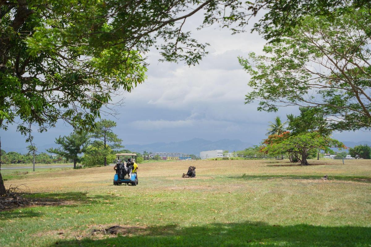斐济楠迪机场·1球1晚 - 阳江保利银滩高尔夫套票-海滨高尔夫旅游1球1晚套餐