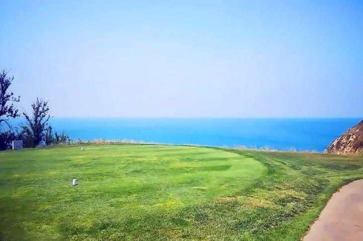 大连红旗谷/夏丽·3球2晚 - 深圳观澜湖高尔夫订场服务-广东专业高尔夫预订平台