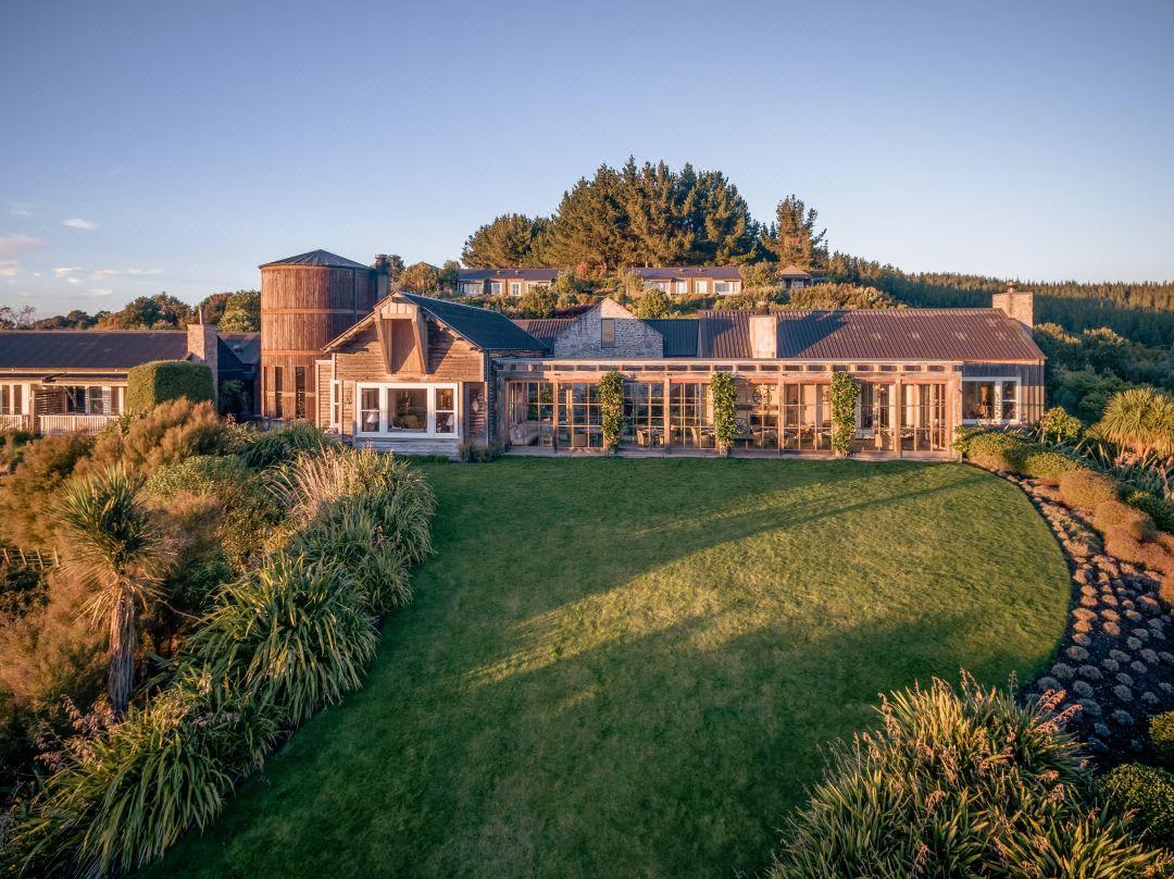 北岛拐子角·1球1晚 - 阳江保利银滩高尔夫套票-海滨高尔夫旅游1球1晚套餐