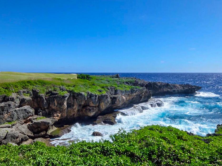 塞班岛劳劳贝/翠鸟/珊瑚海洋·3球4晚 - 全国335座高尔夫球场实时预订-高球爱好者一站式订场平台