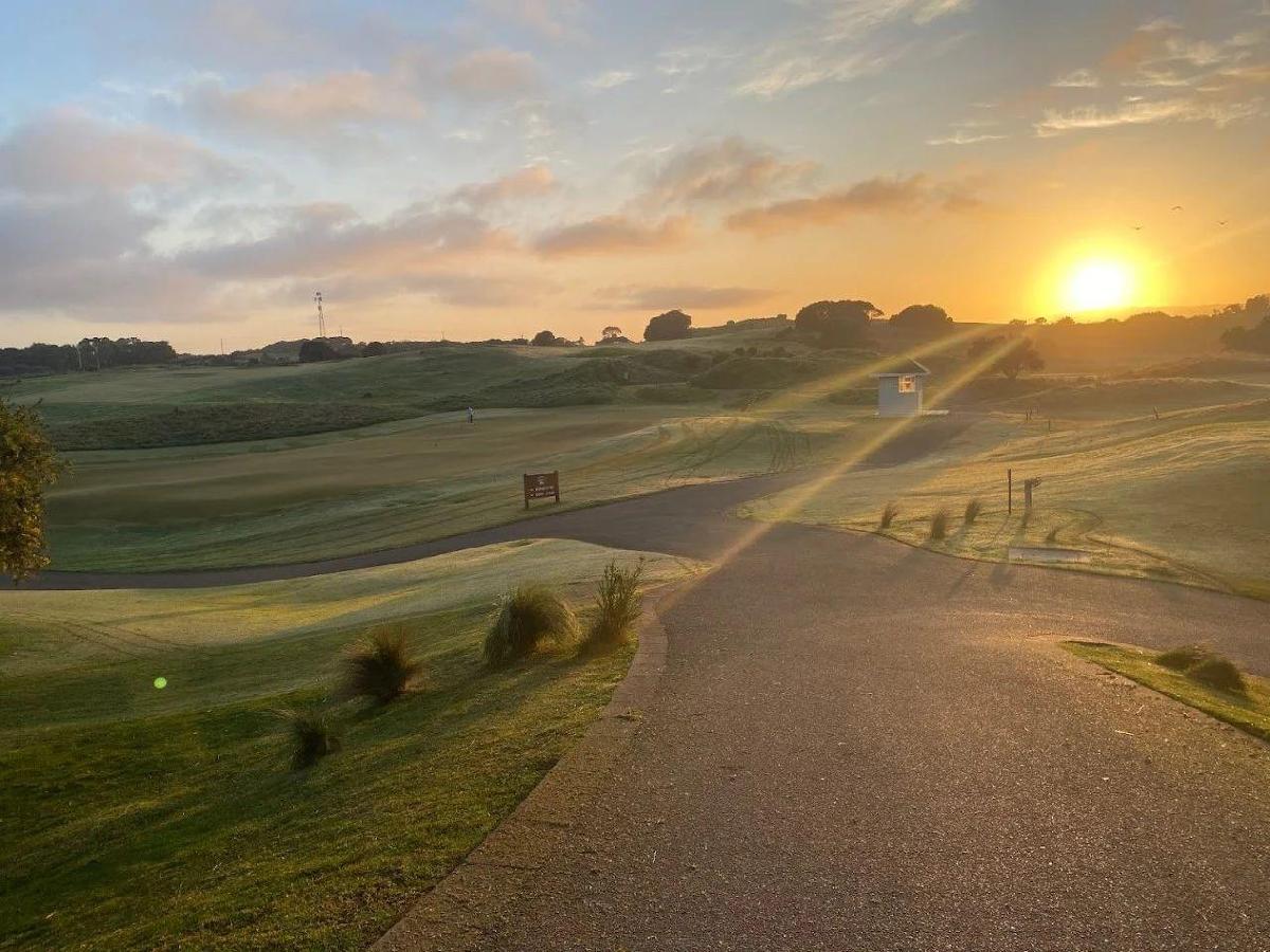 澳大利亚沙丘高尔夫·1球1晚 - 全国335座高尔夫球场实时预订-高球爱好者一站式订场平台