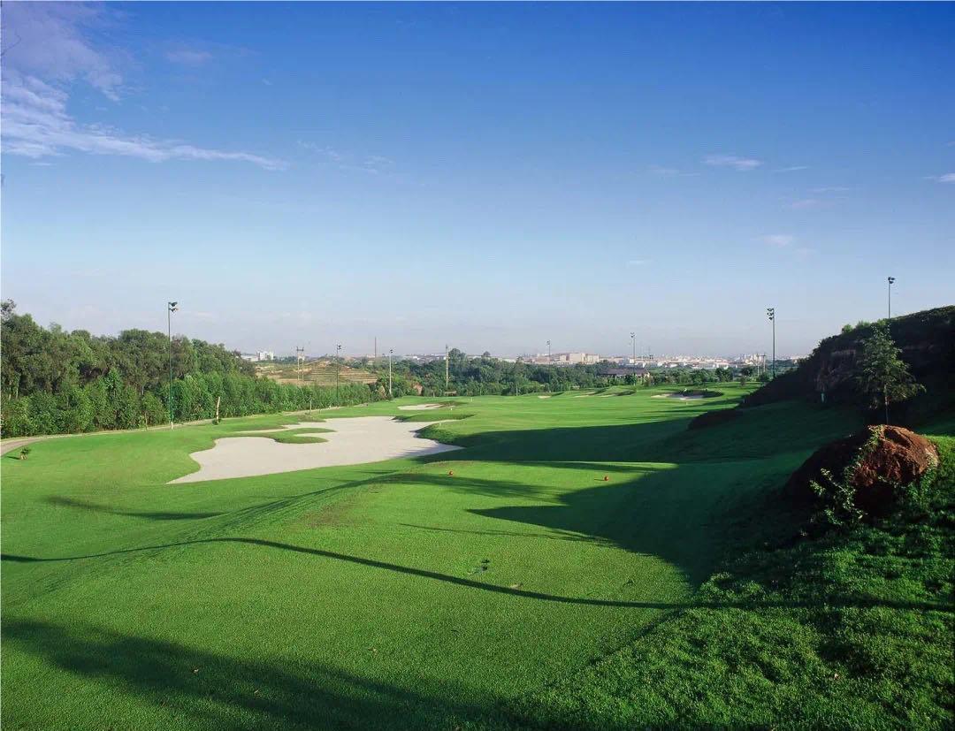 佛山南海桃园·1球1晚 - 高尔夫1球1晚特惠套票-星际高球联盟精选旅游套餐
