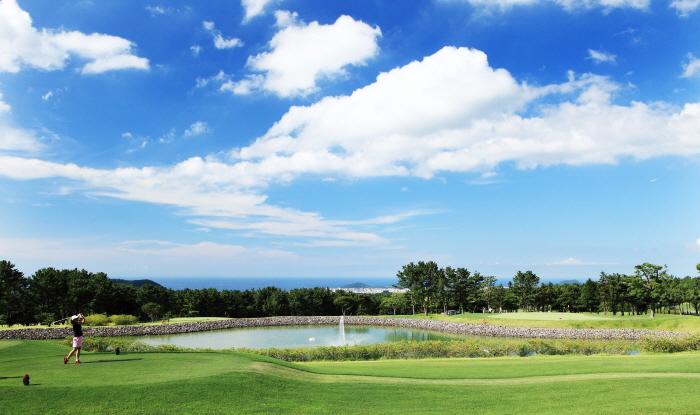 济州岛黑石/吾罗/乐天·3球3晚 - 海口观澜湖高尔夫球场预订-海南高尔夫旅游攻略推荐