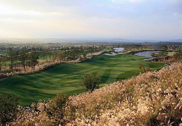 济州岛乐天/黑石/爱威利斯·3球3晚 - 高尔夫1球1晚特惠套票-星际高球联盟精选旅游套餐