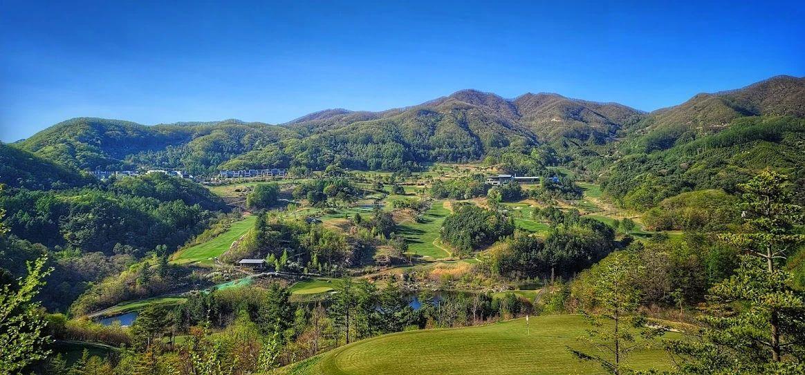 韩国首尔卡斯卡迪亚/索诺菲利斯/洪川圣木·3球4晚 - undefined