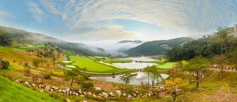 韩国首尔卡斯卡迪亚/索诺菲利斯/洪川圣木·3球4晚 - 全国335座高尔夫球场实时预订-高球爱好者一站式订场平台