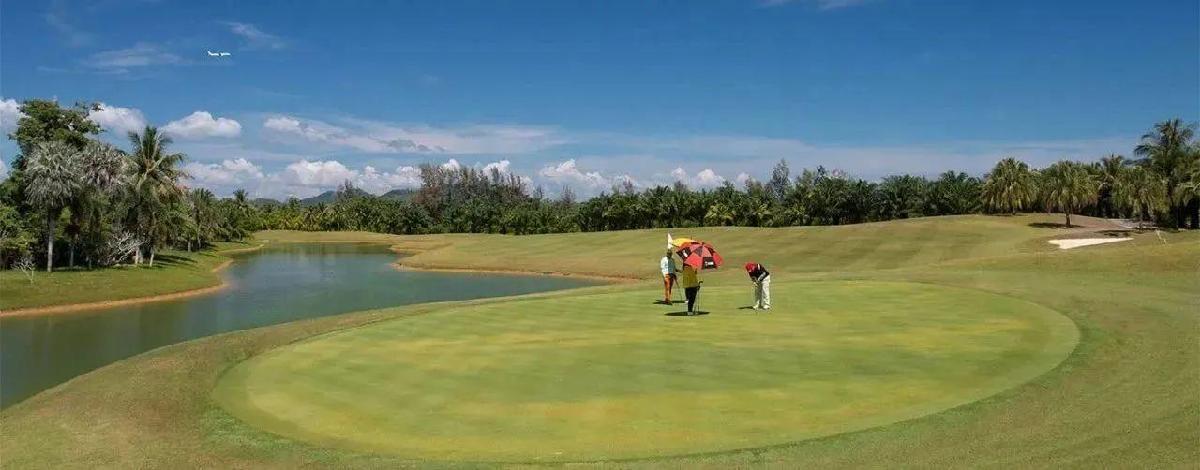 泰国普吉岛棕榈湖/红山/观澜湖·3球4晚 - undefined