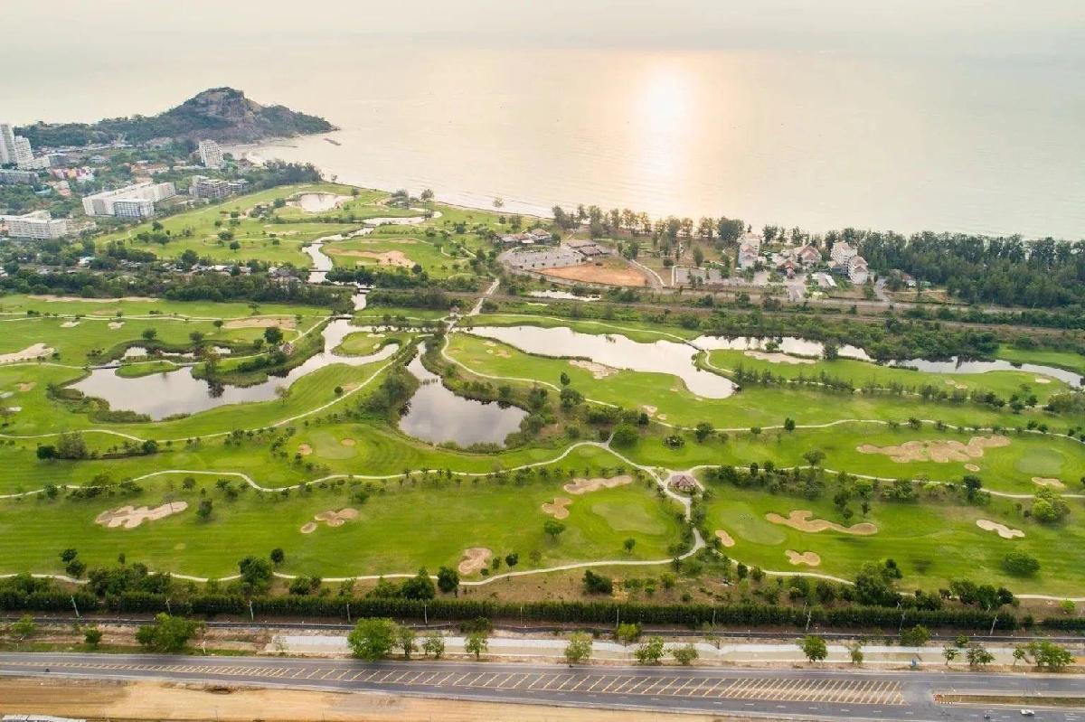 泰国华欣大华溪/海松/华欣皇家·3球4晚 - 全国335座高尔夫球场实时预订-高球爱好者一站式订场平台