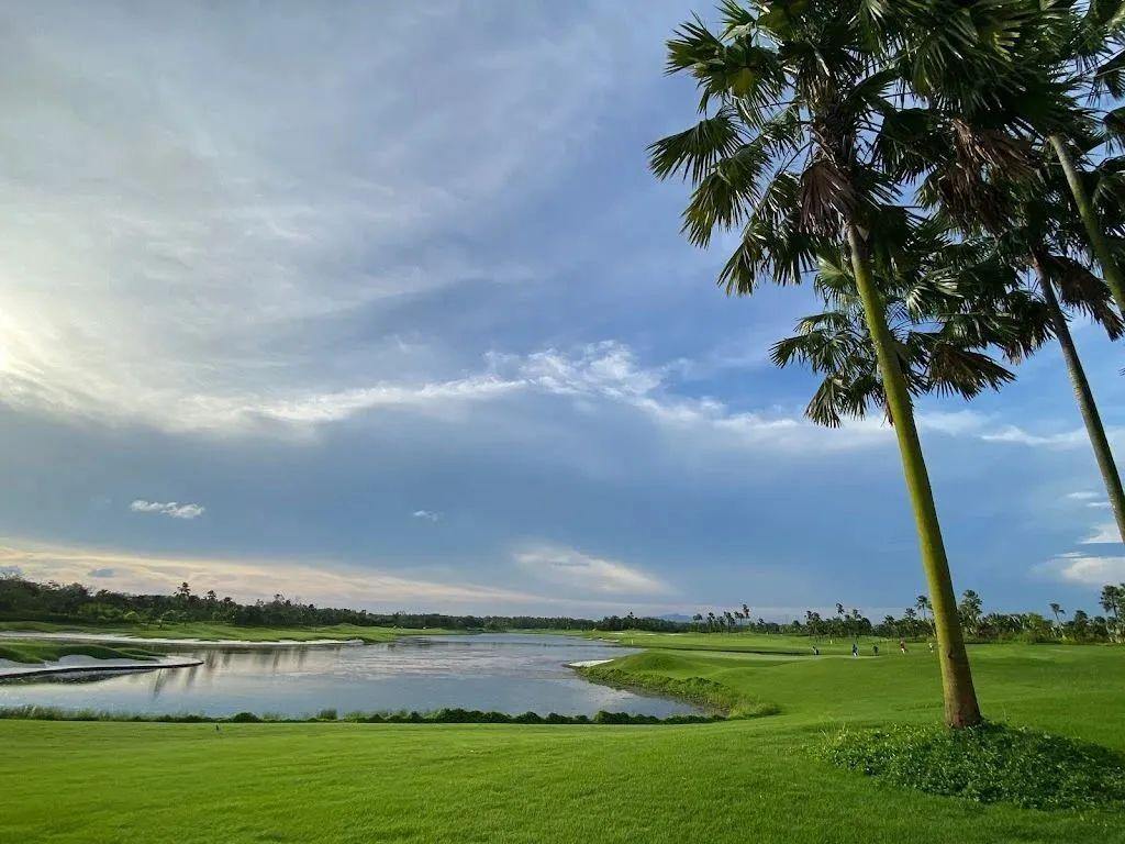 新加坡吉宝乡村/胡姬乡村/新山森林·4球4晚 - 高尔夫1球1晚特惠套票-星际高球联盟精选旅游套餐