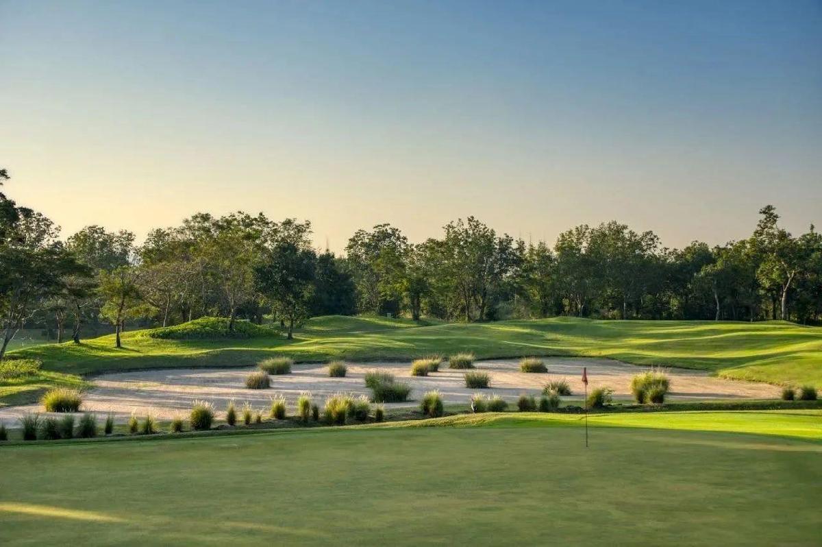 泰国华欣斯普林菲尔德/凤梨谷/黑山/曼谷苏旺·4球5晚 - 高尔夫1球1晚特惠套票-星际高球联盟精选旅游套餐