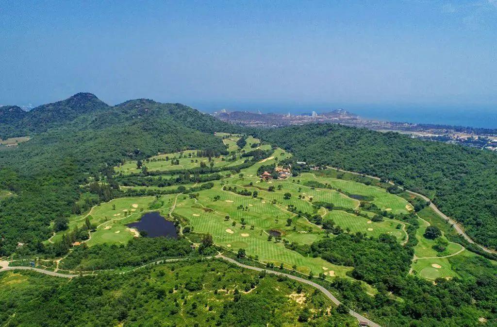 泰国华欣斯普林菲尔德/凤梨谷/黑山/曼谷苏旺·4球5晚 - 阳江保利银滩高尔夫套票-海滨高尔夫旅游1球1晚套餐